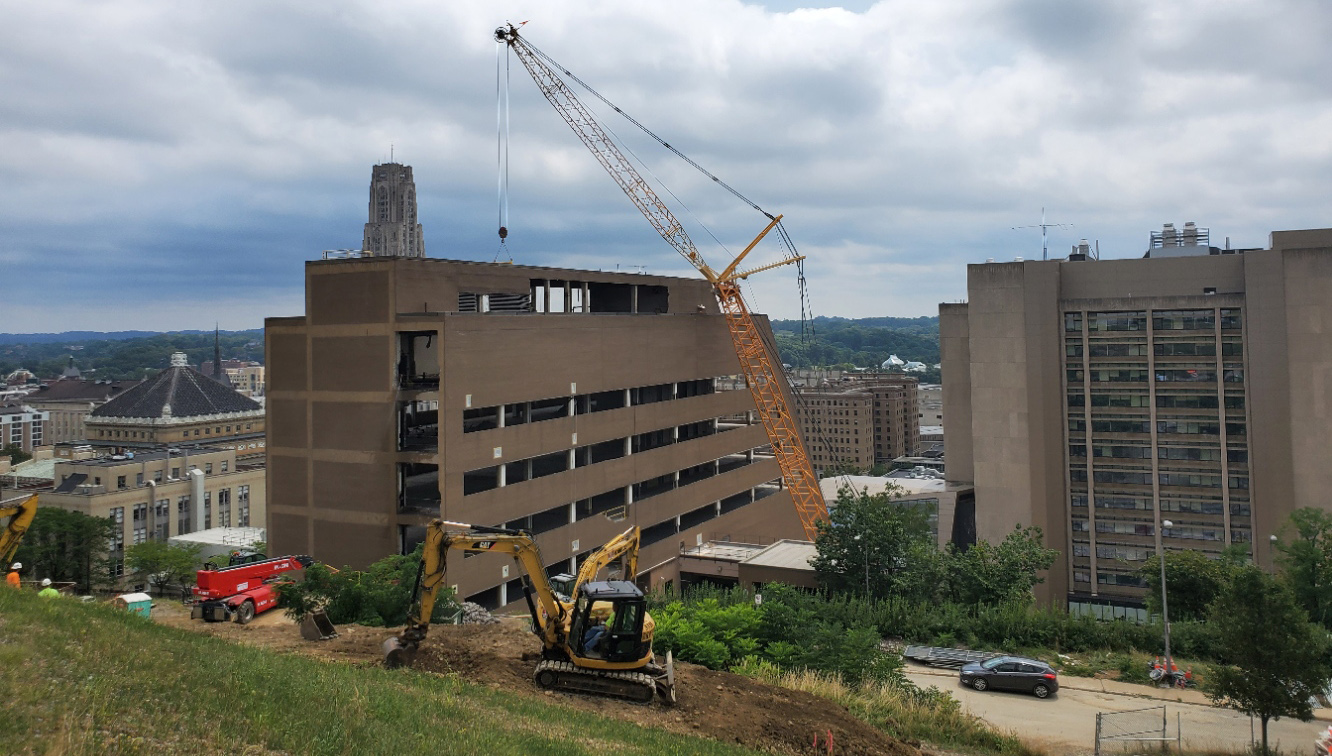 Large crane over LRDC building